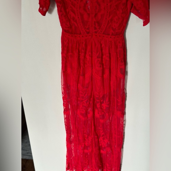 Semi sheer lace v neck maxi dress. - Picture 9 of 15
